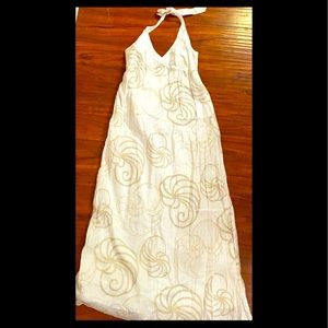 Old navy maxi summer dress . Medium